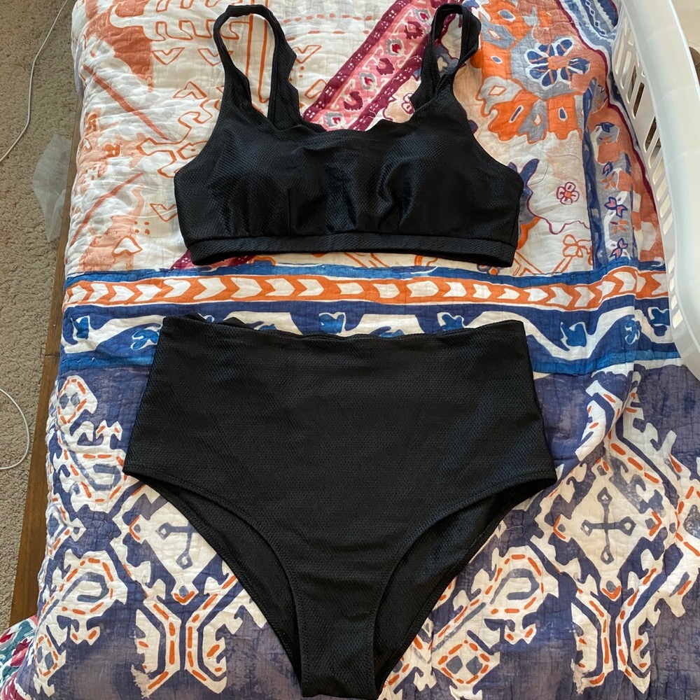 Black High Waisted Scalloped Bikini